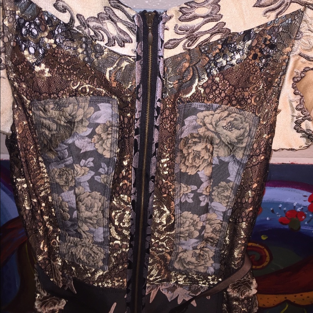 Byrons Lars Dress - Picture 4 of 7